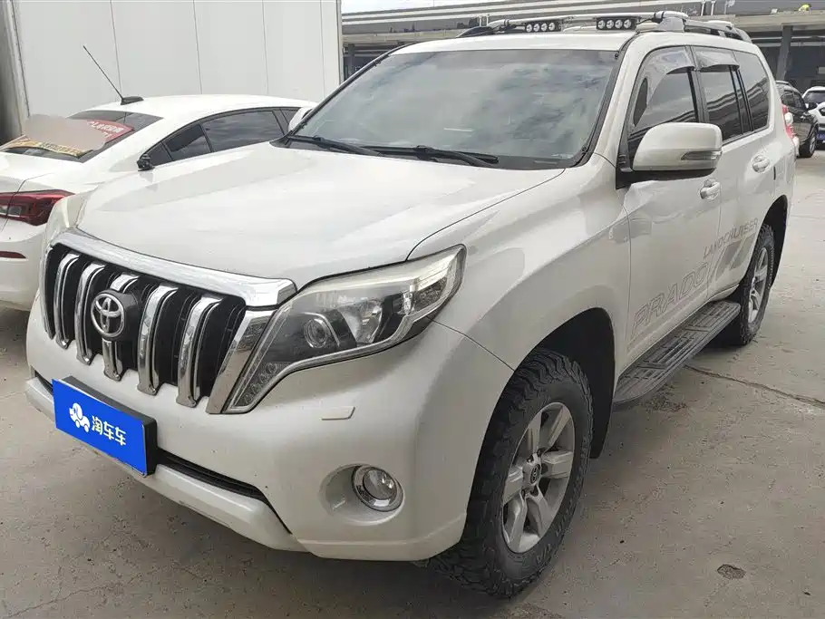 Toyota Prado 2017 — фото 1