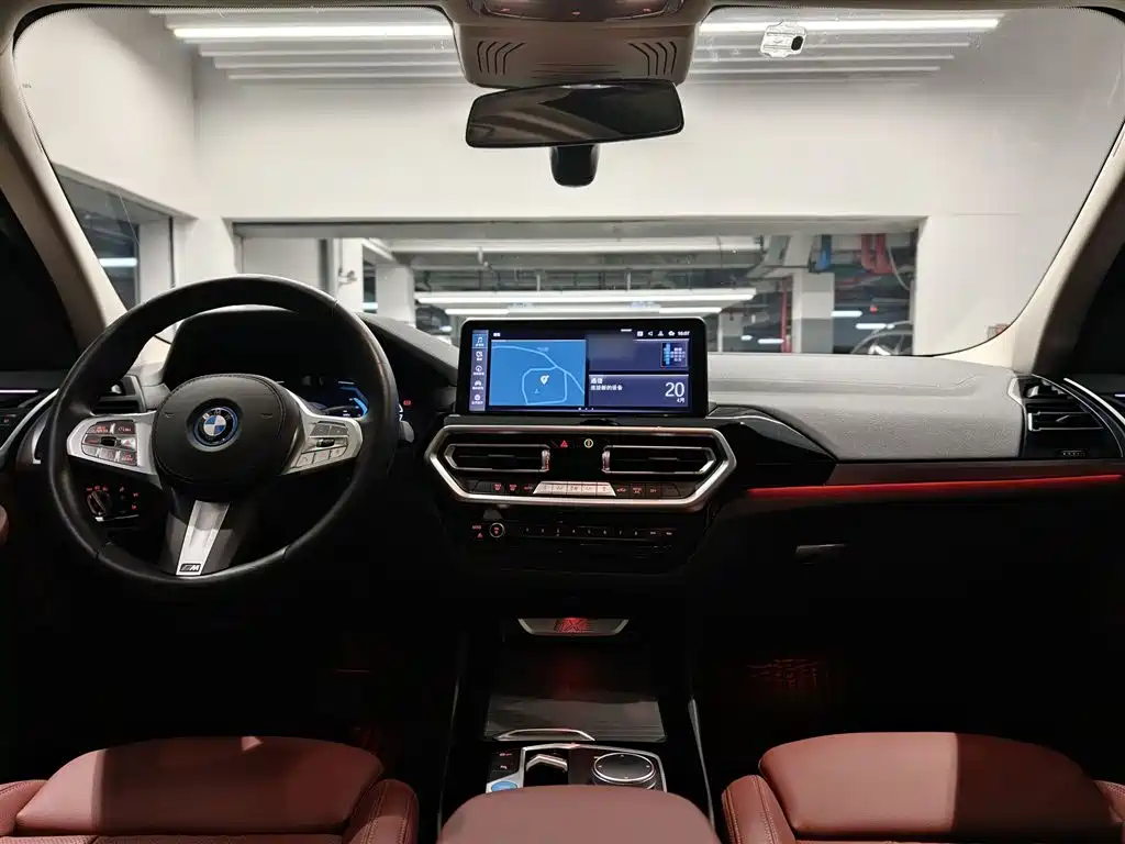 BMW iX3 2024 — фото 19