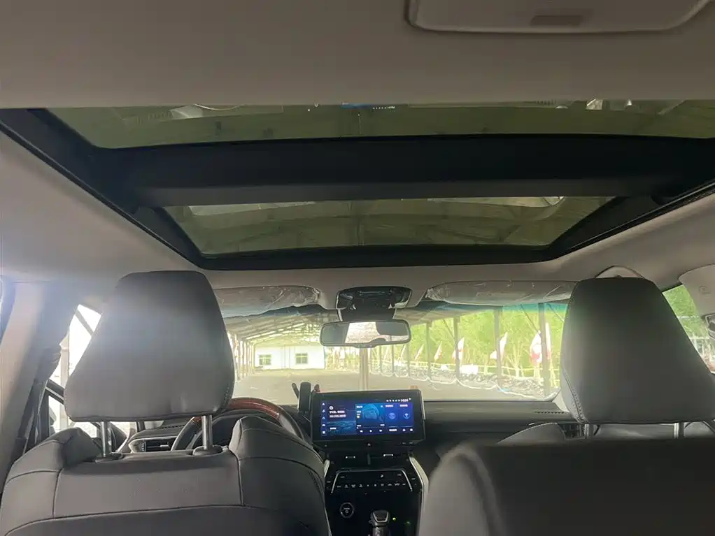 Toyota Harrier 2024 — фото 18