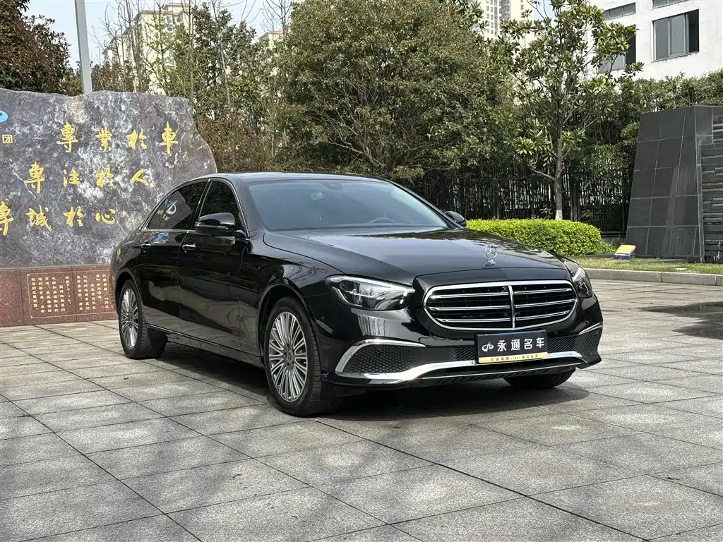 Mercedes-Benz E-Class 2023 — фото 3