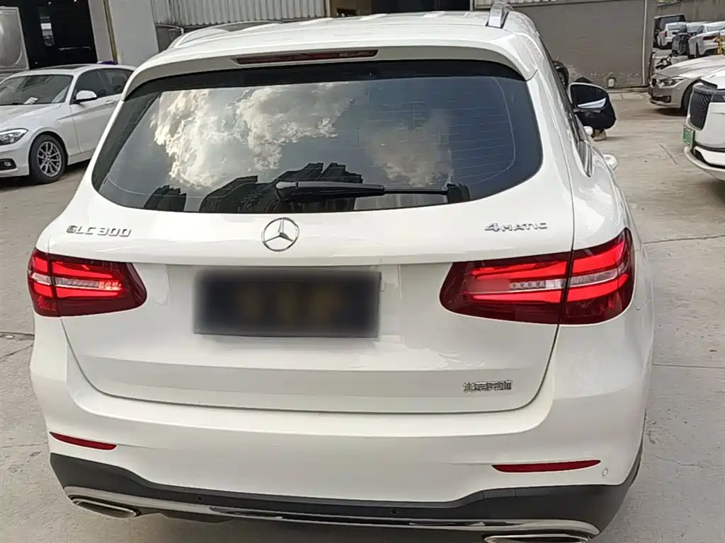 Mercedes-Benz GLC 2016 — фото 6