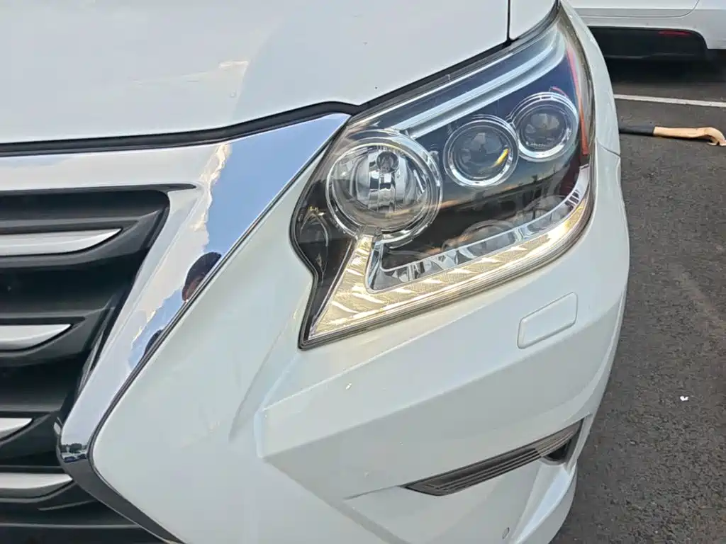 Lexus GX 2015 — фото 24