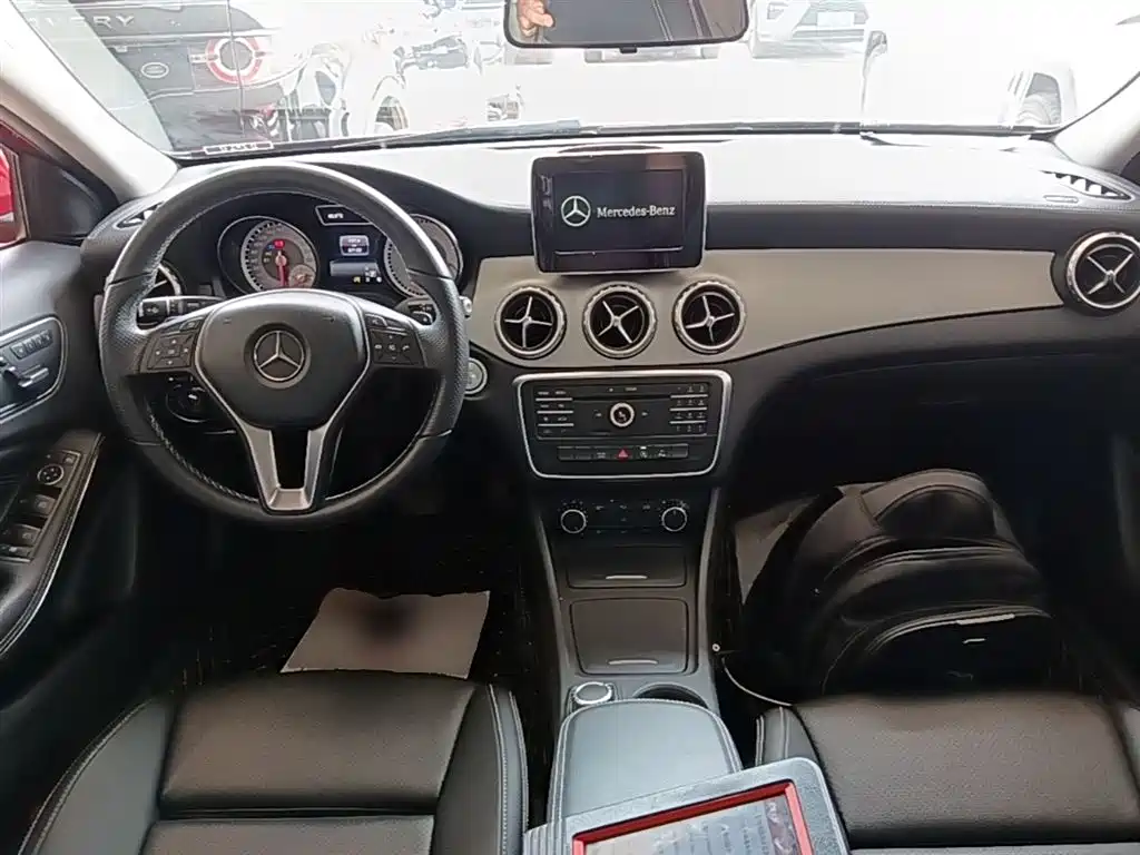 Mercedes-Benz GLA 2016 — фото 10