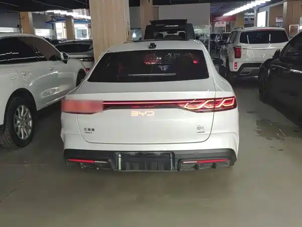 BYD Qin L 2025