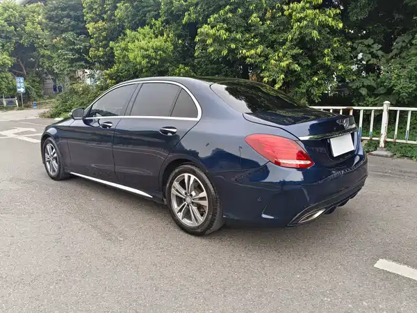 Mercedes-Benz C-Class 2017