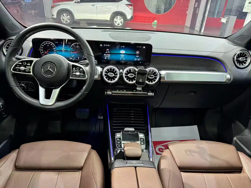 Mercedes-Benz GLB 2021 — фото 13