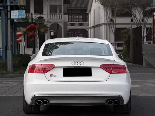 Audi S5 2012