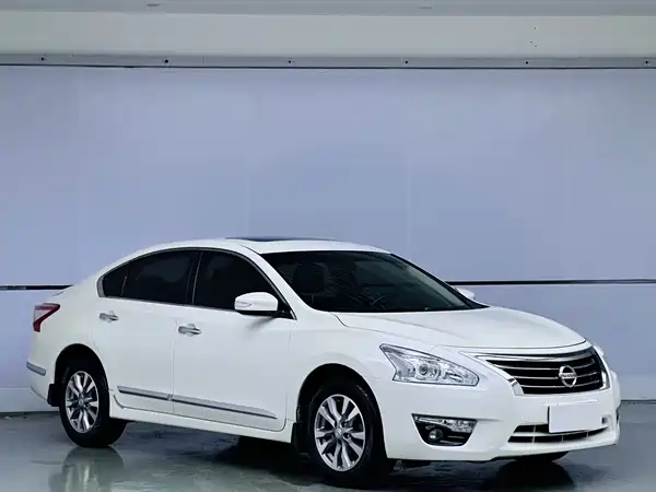 Nissan Teana 2015