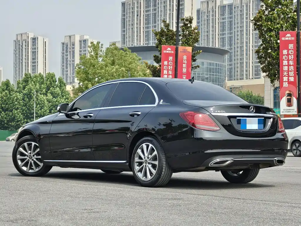 Mercedes-Benz C-Class 2019 — фото 5