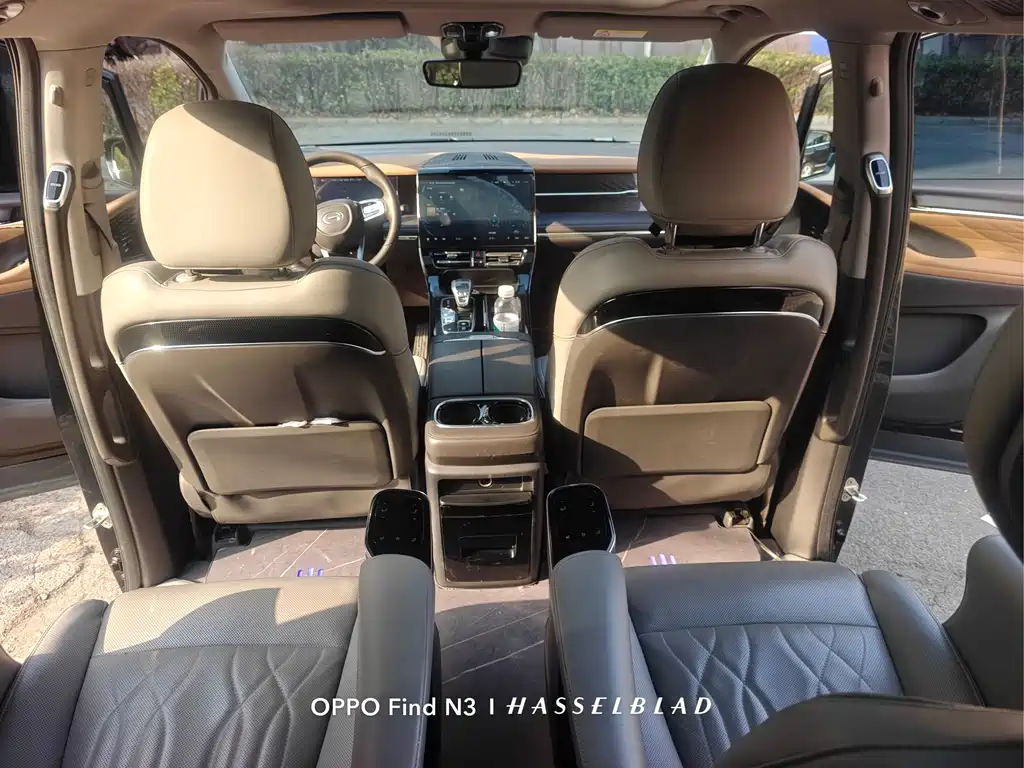 GAC Motor Trumpchi M8 2023 — фото 13