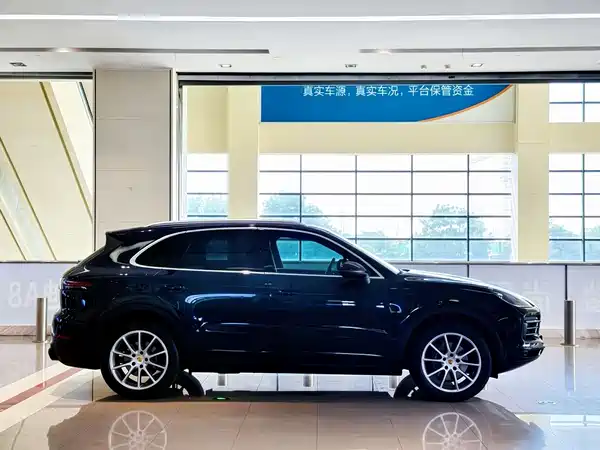 Porsche Cayenne 2019