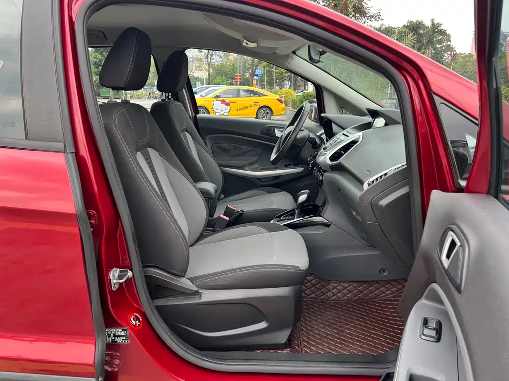 Ford Ecosport 2013 — фото 16