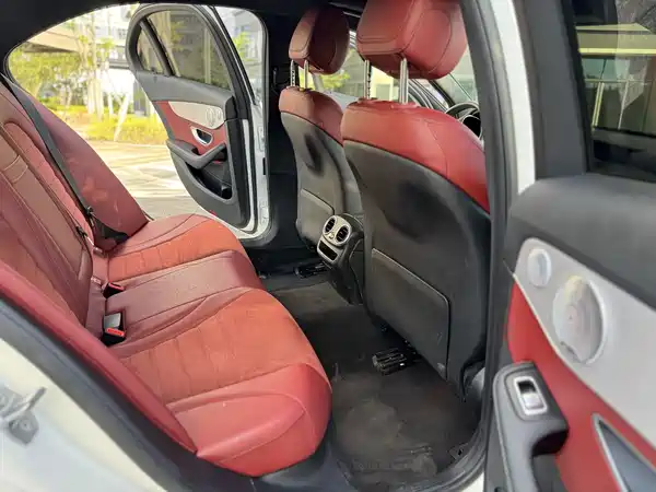 Mercedes-Benz C-Class 2020