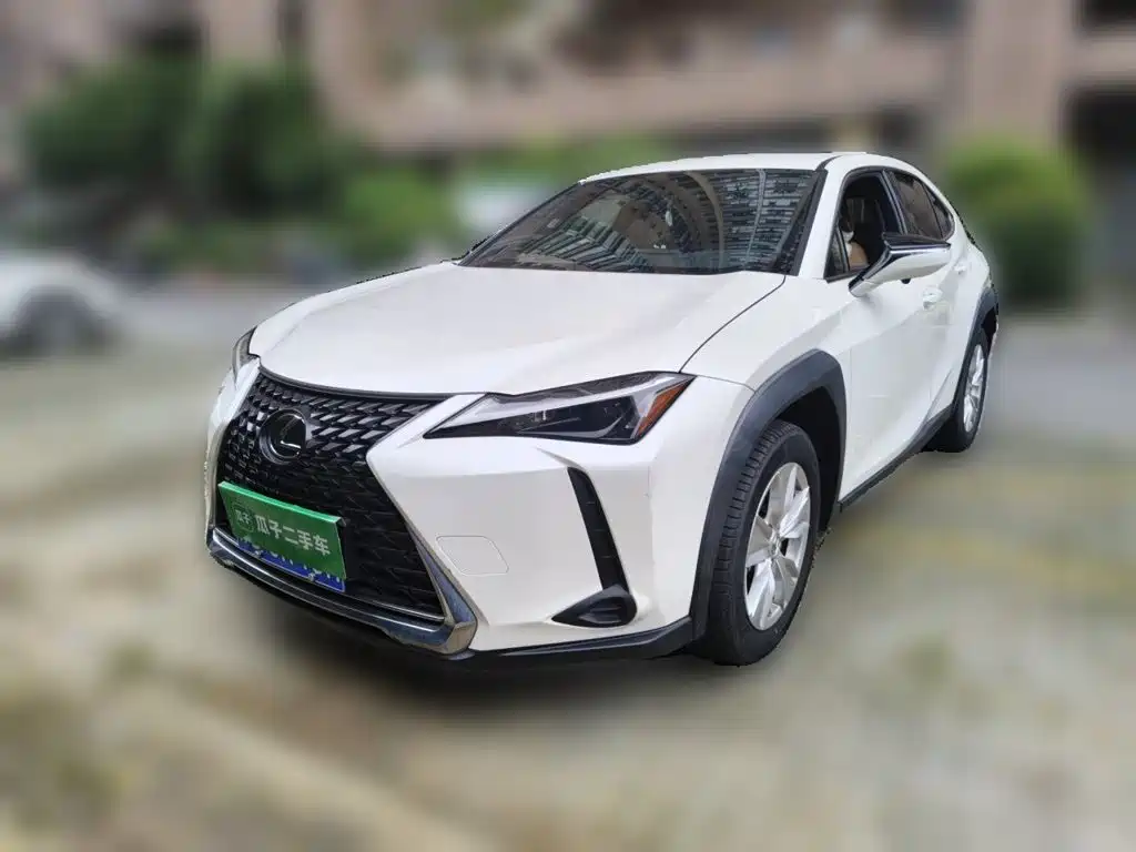 Lexus UX 2022 — фото 2