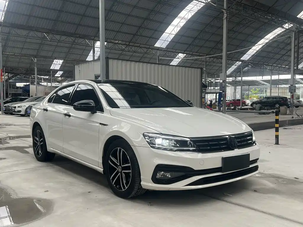 Volkswagen Lamando 2019 — фото 2