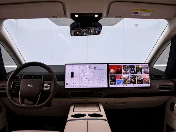 Li Auto MEGA 2025
