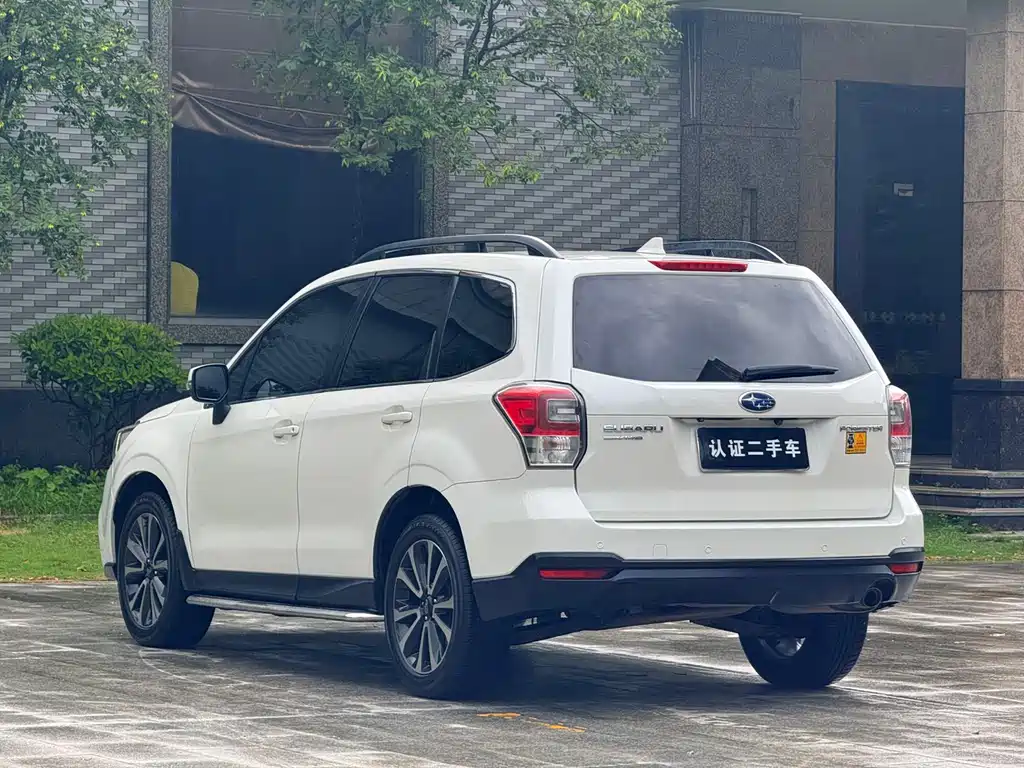 Subaru Forester 2018 — фото 18