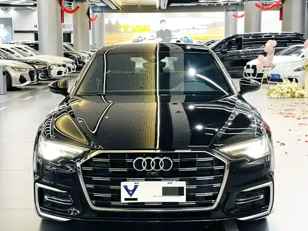 Audi A6L 2023
