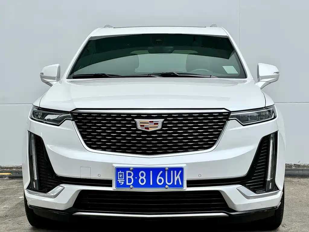 Cadillac XT6 2020 — фото 2