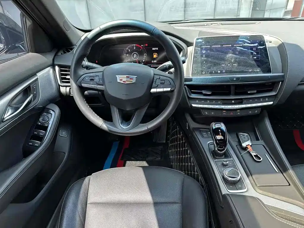 Cadillac CT5 2023 — фото 18