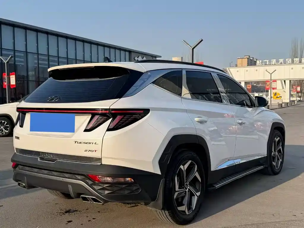 Hyundai Tucson 2022 — фото 4