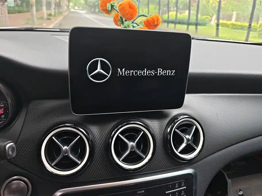 Mercedes-Benz GLA 2019 — фото 13