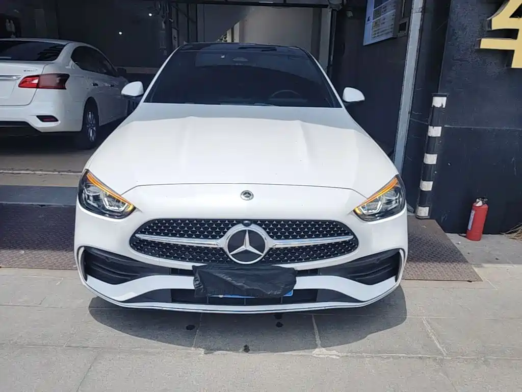 Mercedes-Benz C-Class 2023