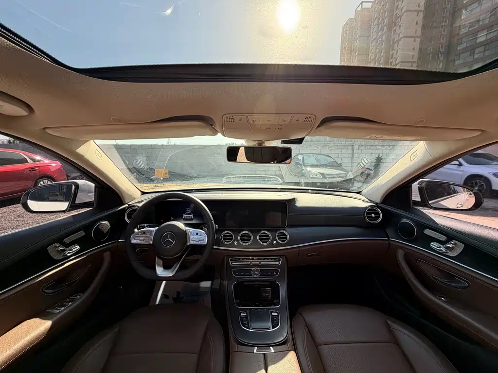 Mercedes-Benz E-Class 2019 — фото 9