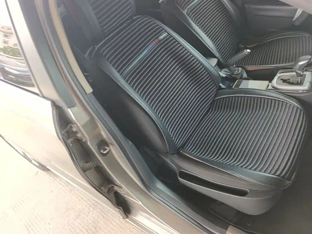 Citroen C4L 2015 — фото 25