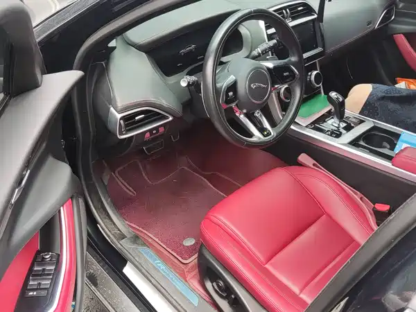 Jaguar XEL 2023