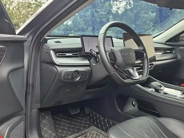 Chery Arrizo 8 PRO 2025