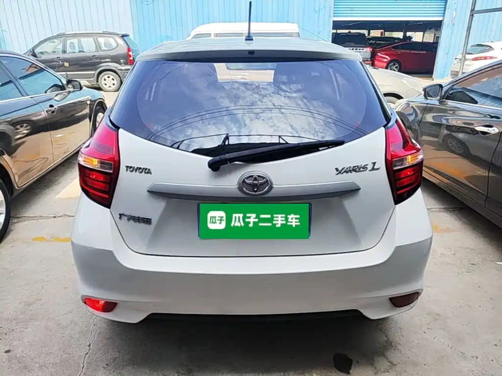 Toyota Yaris L 2019