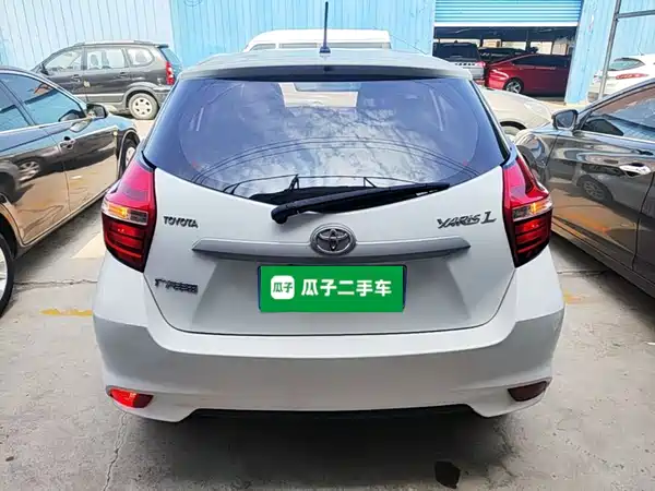 Toyota Yaris L 2019