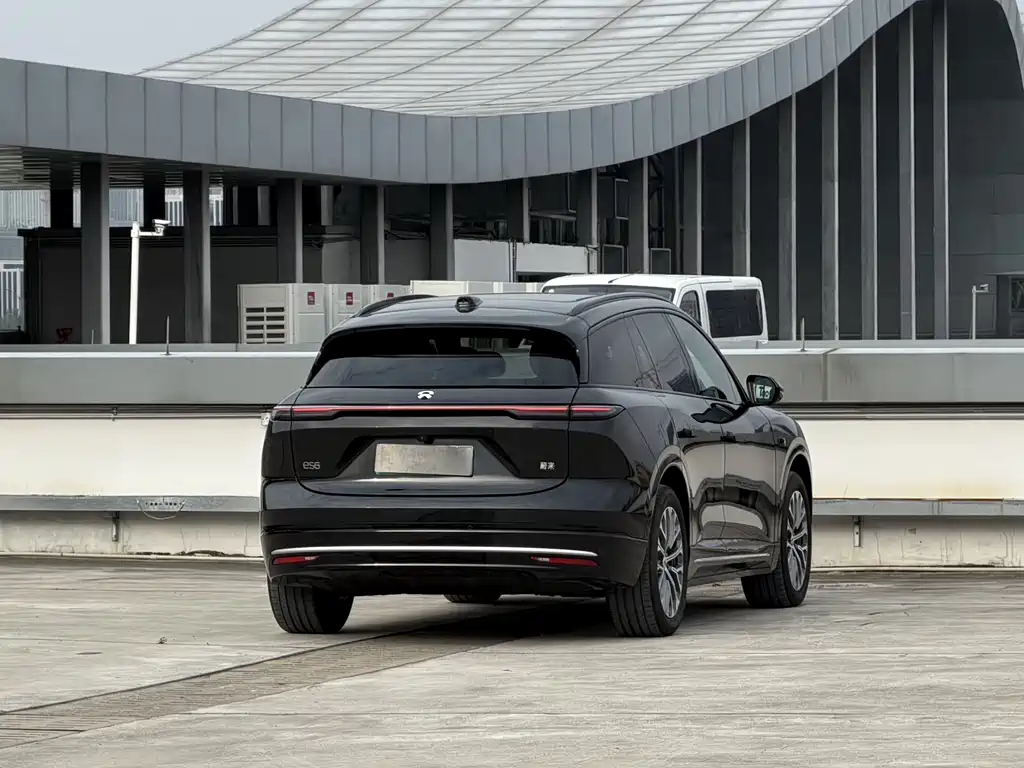 NIO ES6 2025