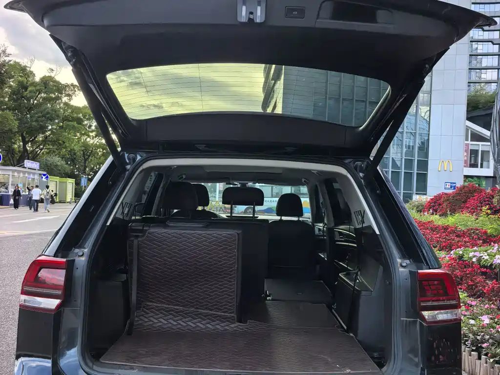 Volkswagen Teramont 2019 — фото 13