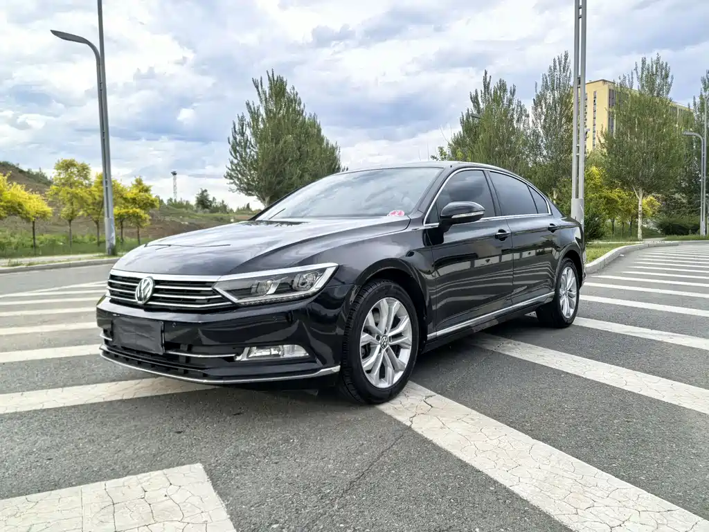 Volkswagen Magotan 2017 — фото 1