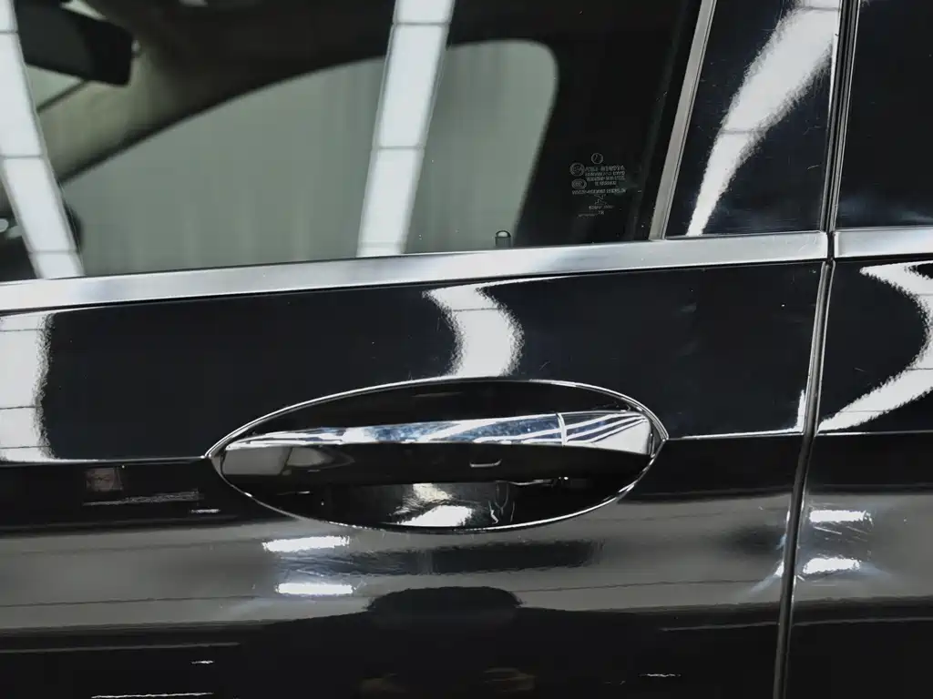 Mercedes-Benz E-Class 2022 — фото 24