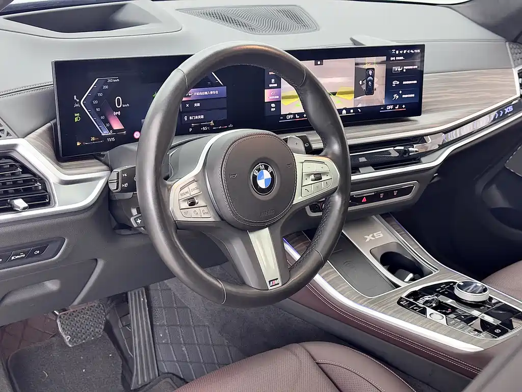 BMW X5 2024 — фото 13