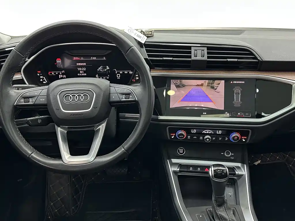 Audi Q3 2023 — фото 11