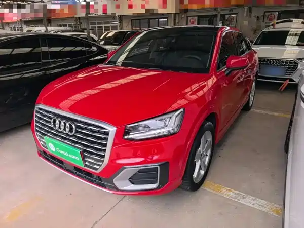 Audi Q2L 2020