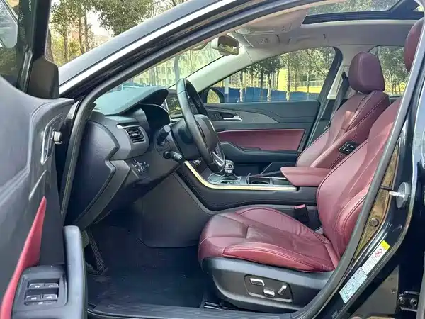 Hongqi H5 2022