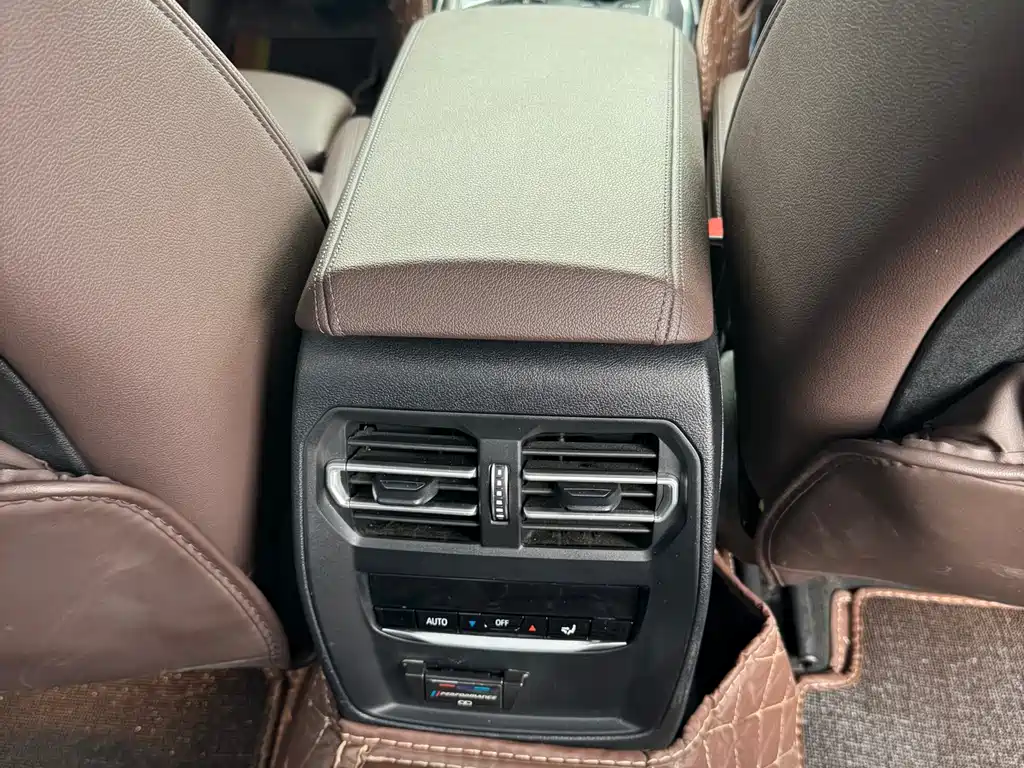 BMW 3 Series 2020 — фото 13