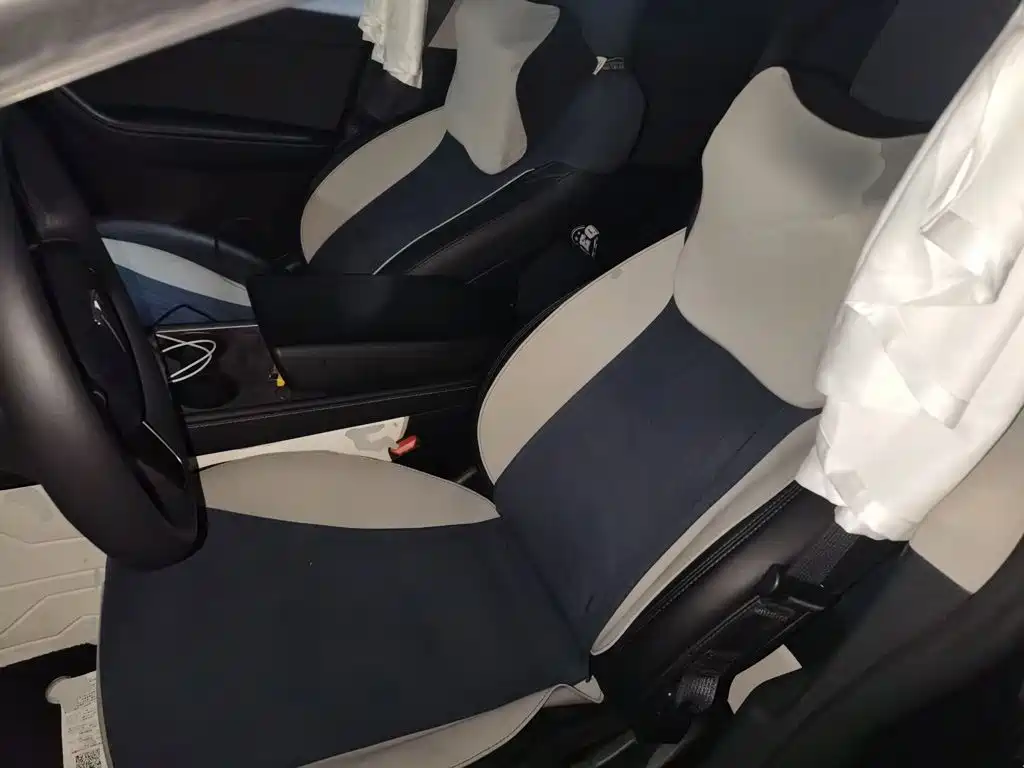 Tesla Model Y 2023 — фото 11