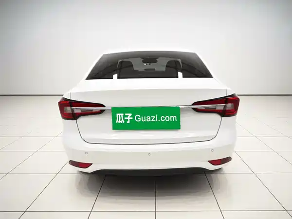 Roewe i5 2019