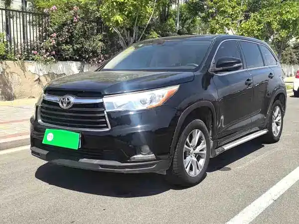 Toyota Highlander 2015