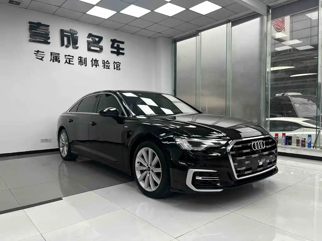 Audi A6L 2022