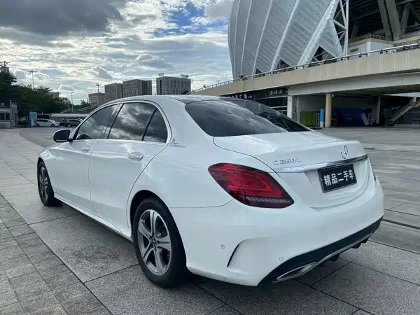 Mercedes-Benz C-Class 2022