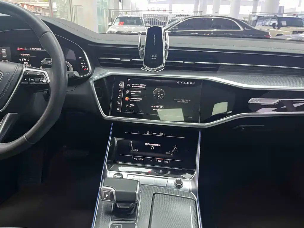 Audi A6L 2022 — фото 18