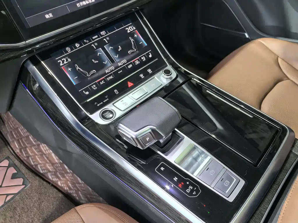 Audi Q7 2023 — фото 26