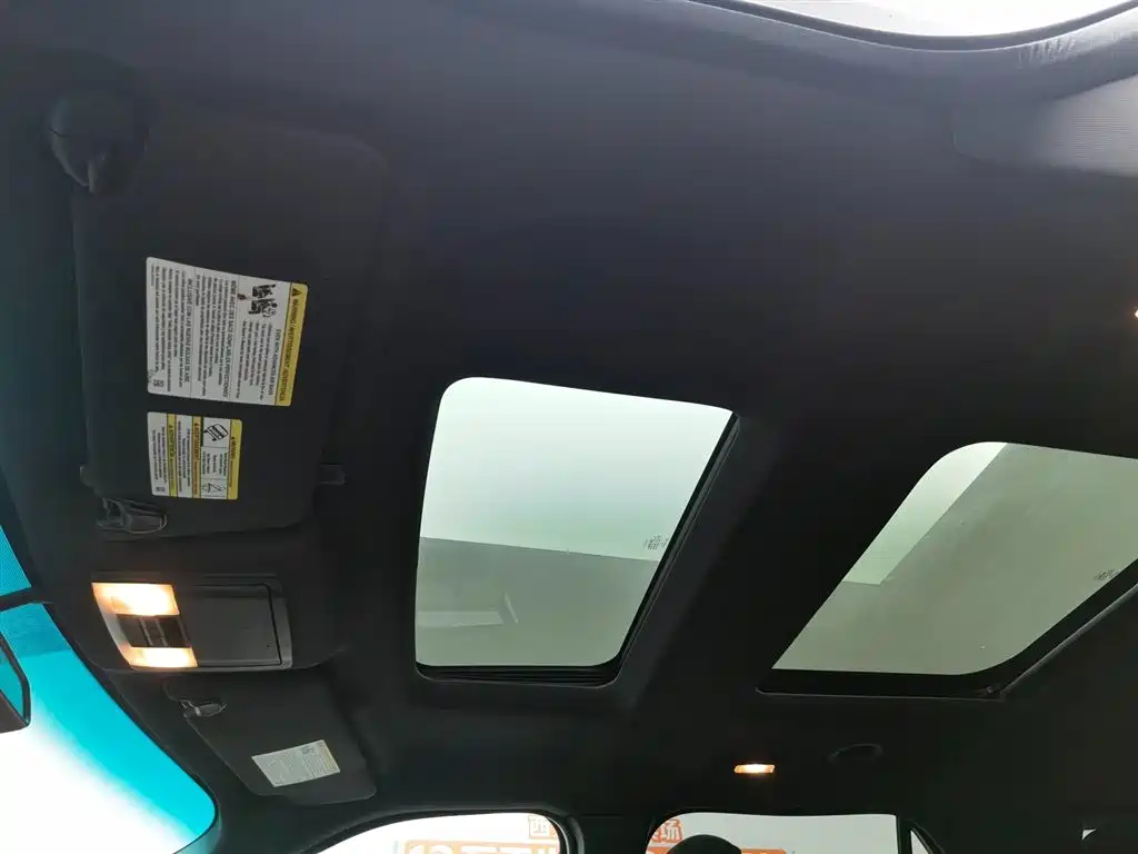 Ford Explorer 2015 — фото 19